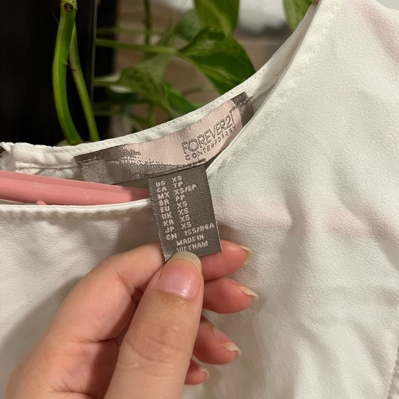 F21 | chiffon office blouse - Picture 2 of 3